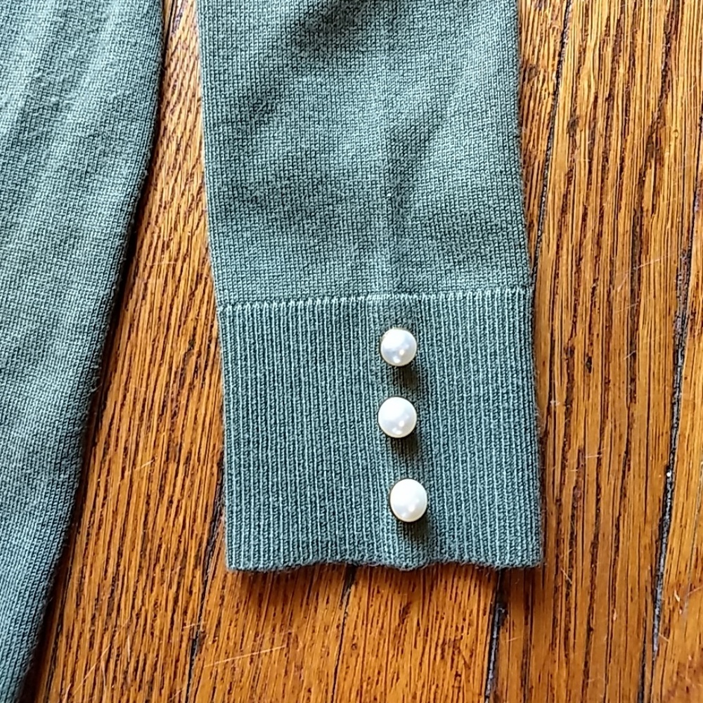 Olive Green Open Cardigan - Picture 2 of 2